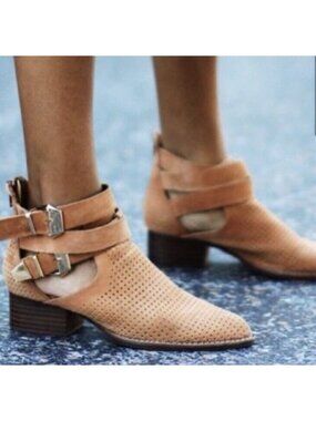 Jeffrey Campbell Everly Tan Suede Perforated Cut Out Strappy Ankle Boots 7